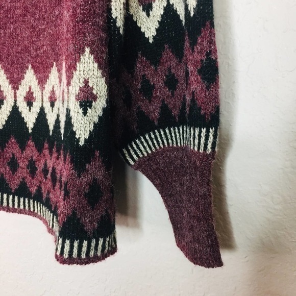 ENTRO Wide Square‎ Neck Diamond Pattern Sweater - Picture 6 of 11